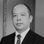 営業部 マネージャー 鈴木 勉